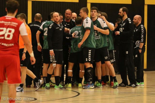 Auszeit der 1.Männer-Handballmannschaft des TV Aldekerk